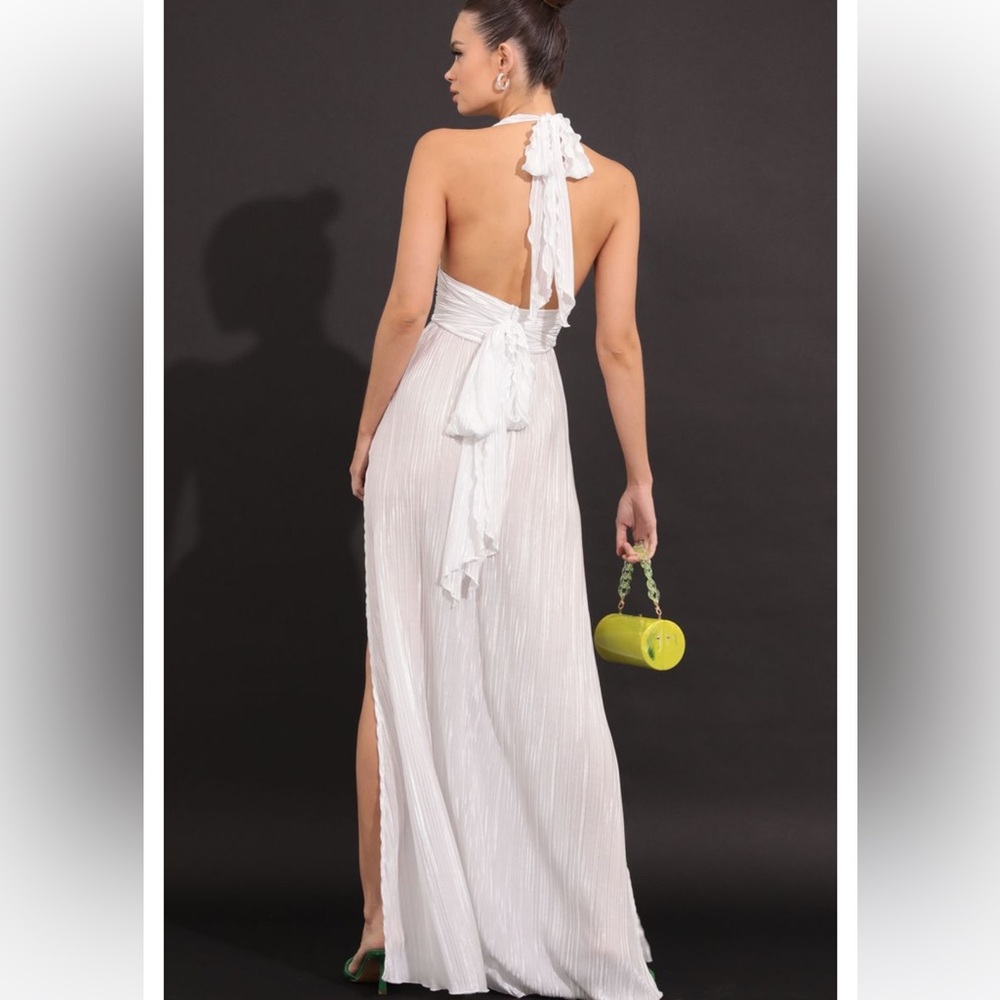 McKayla Pleated Maxi Dress in White bachelorette / honeymoon / rehearsal dinner